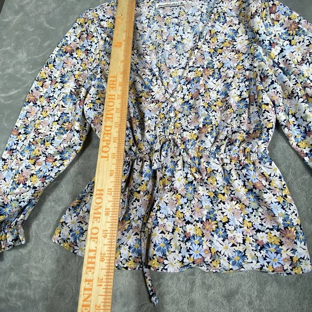 VTG Abercrombie & Fitch Peasant Top Women‎ XS Cottagecore 90s  Romantic V-Neck